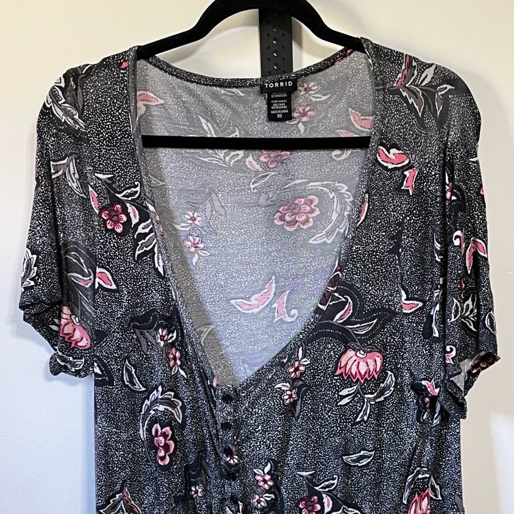 Torrid Floral Dress Sz 00 - Picture 3 of 8